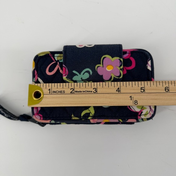 Vera Bradley Quilted Floral Butterfly Zip Around Wristlet Wallet - Picture 6 of 8